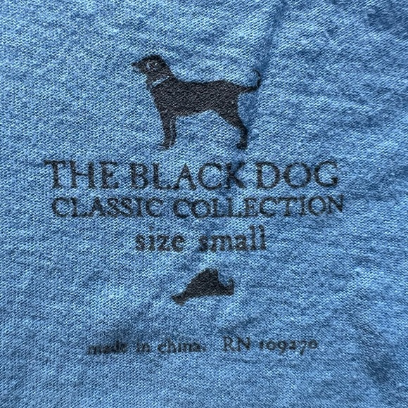 The Black Dog Martha's Vineyard Men's Small Blue Two Sided Graphic T-Shirt - Picture 5 of 6